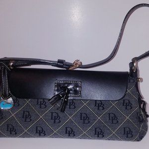 Dooney & Bourke